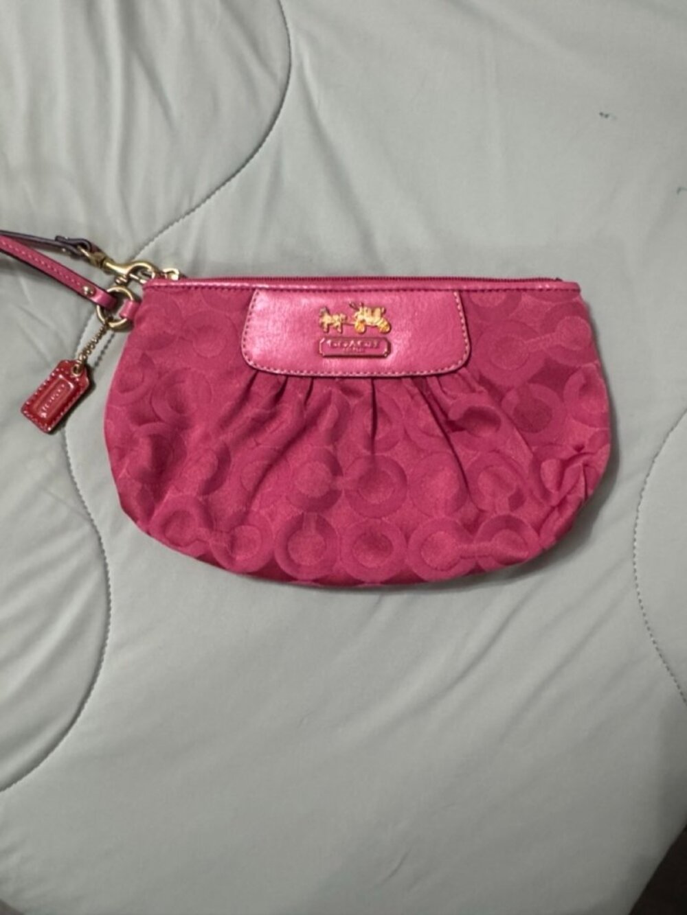 Coach Hot Pink & Gold Logo Madison Wristlet Bag y2k, Fuchsia